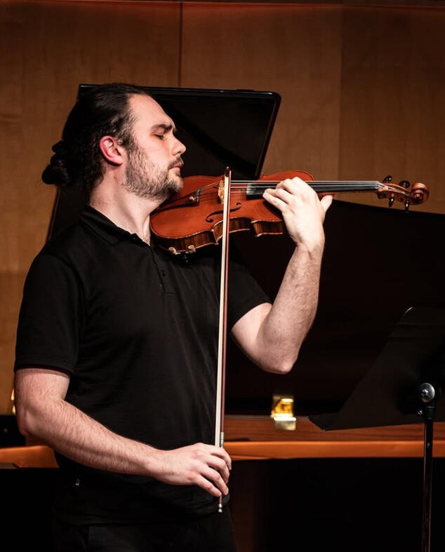 Photo: Stephanie Sedlbauer. Prokofiev Duo at Le Pub Classique
